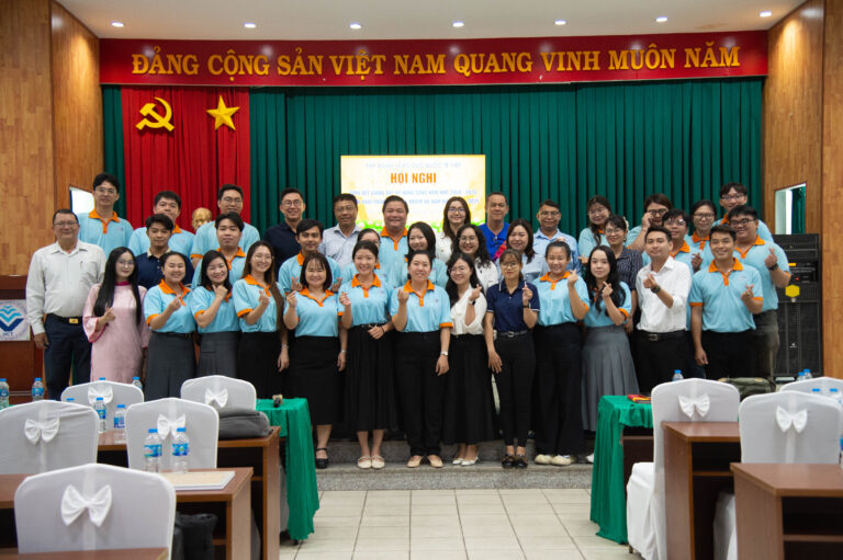 Học viên tốt nghiệp